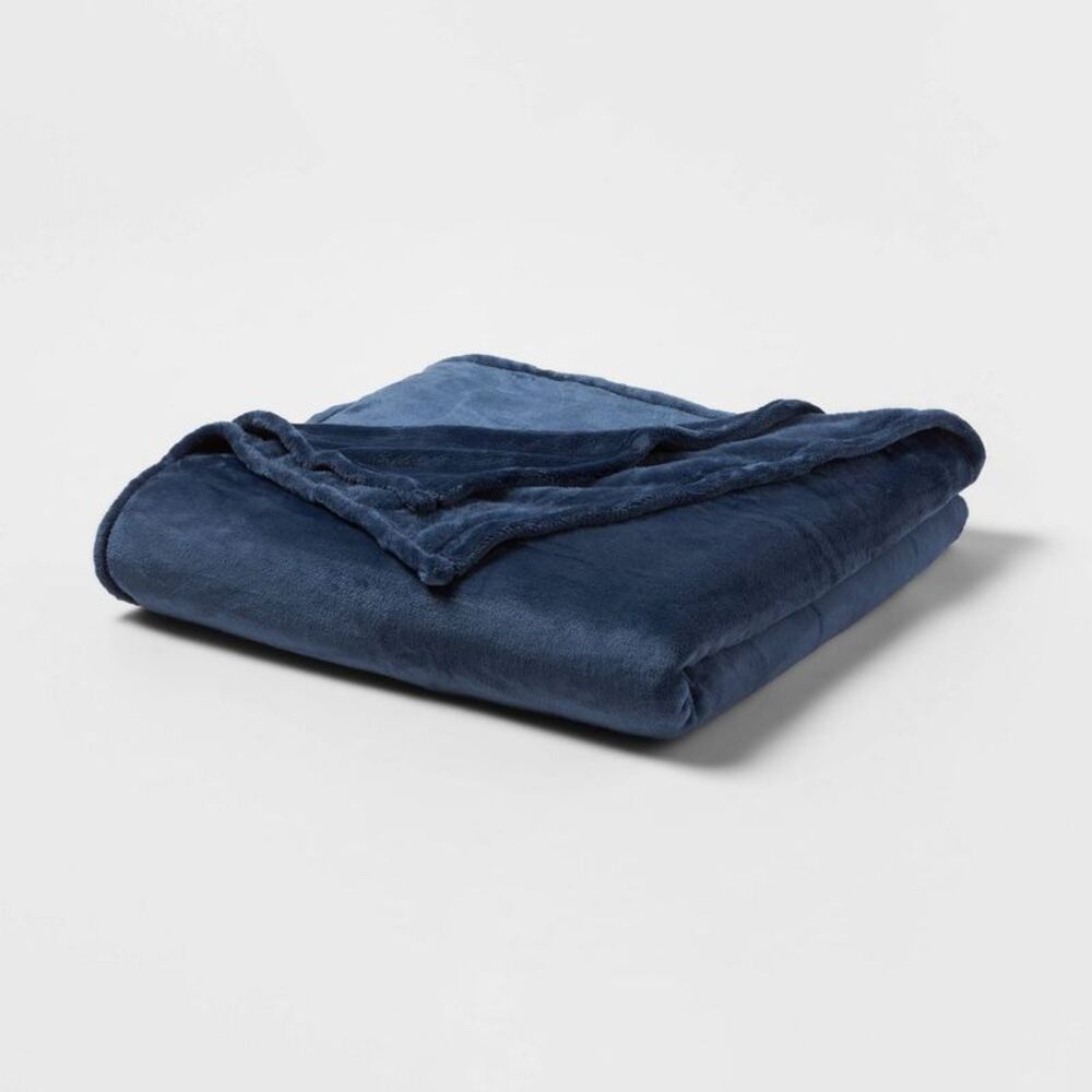 King Microplush Bed Blanket Blue Cozy Polyester Year-Round Comfort No Fill
